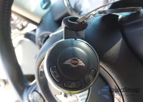 2012 Mini Cooper S z USA, uszkodzony, nr VIN WMWSV3C50CTY26673